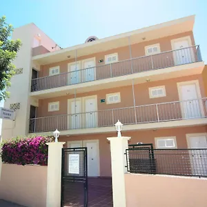  Apartment Naika &