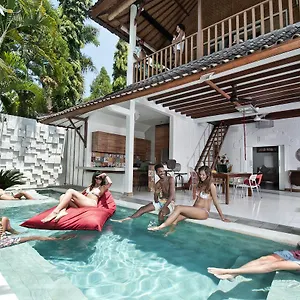 3br Hari - Minggu , Seminyak (Bali) Indonesia